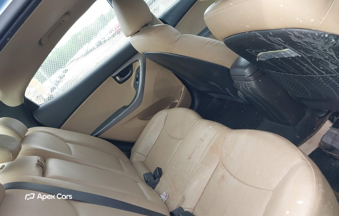 Hyundai Elantra 2012