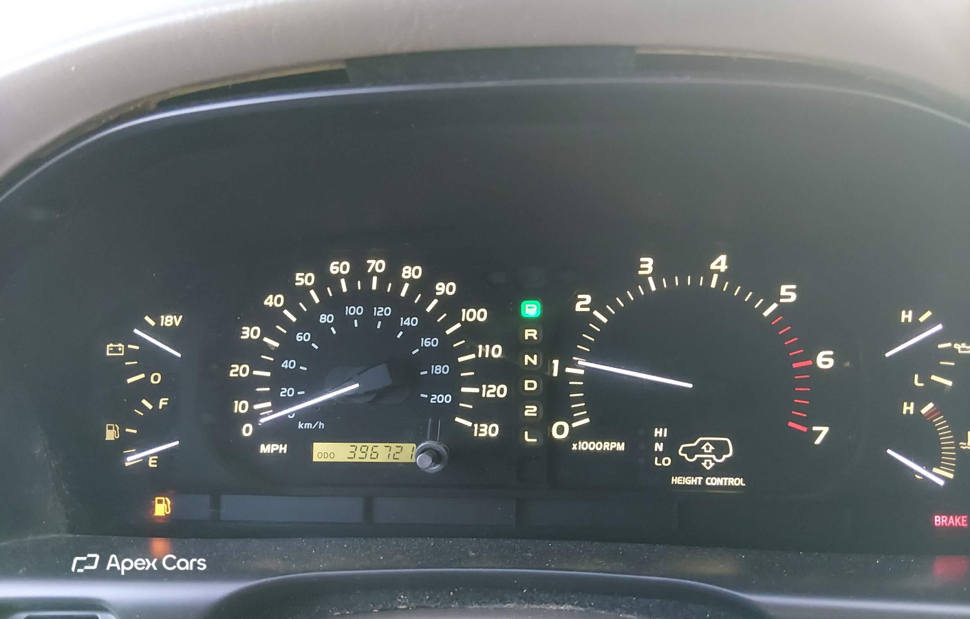 Lexus LX 2000
