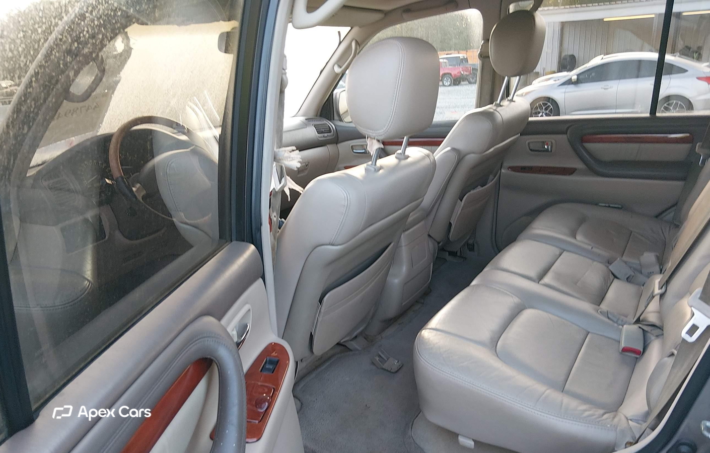 Lexus LX 2000