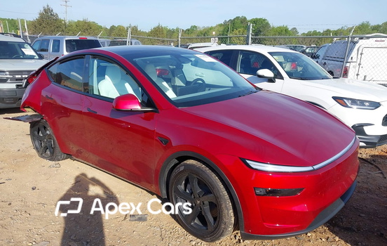 Tesla Model Y 2026 - Image 1 of 14