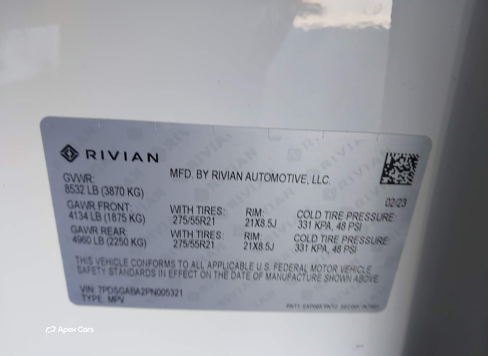 Rivian R1S 2023