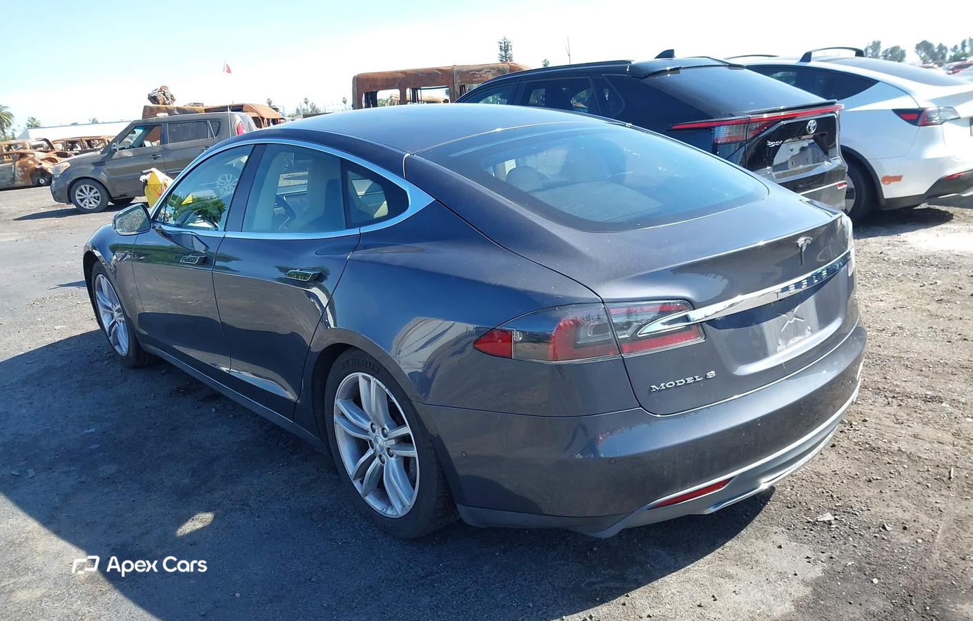Tesla Model S 2015