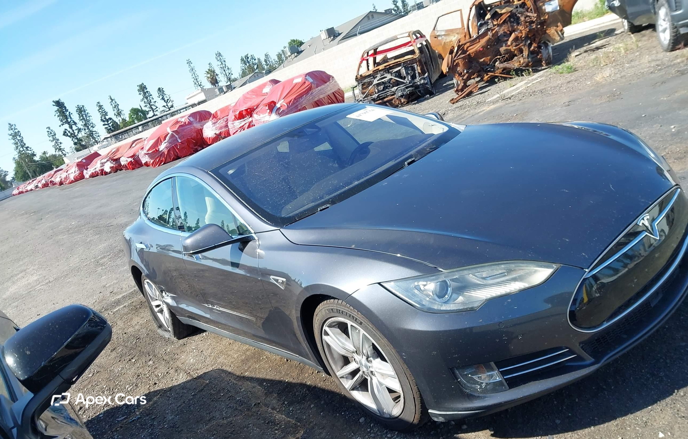 Tesla Model S 2015