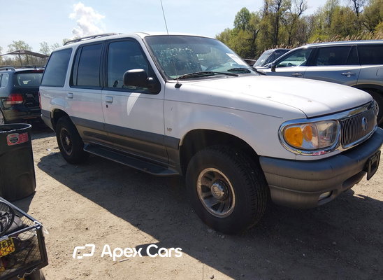 2000 Mercury Mountaineer - Image 1 of 5
