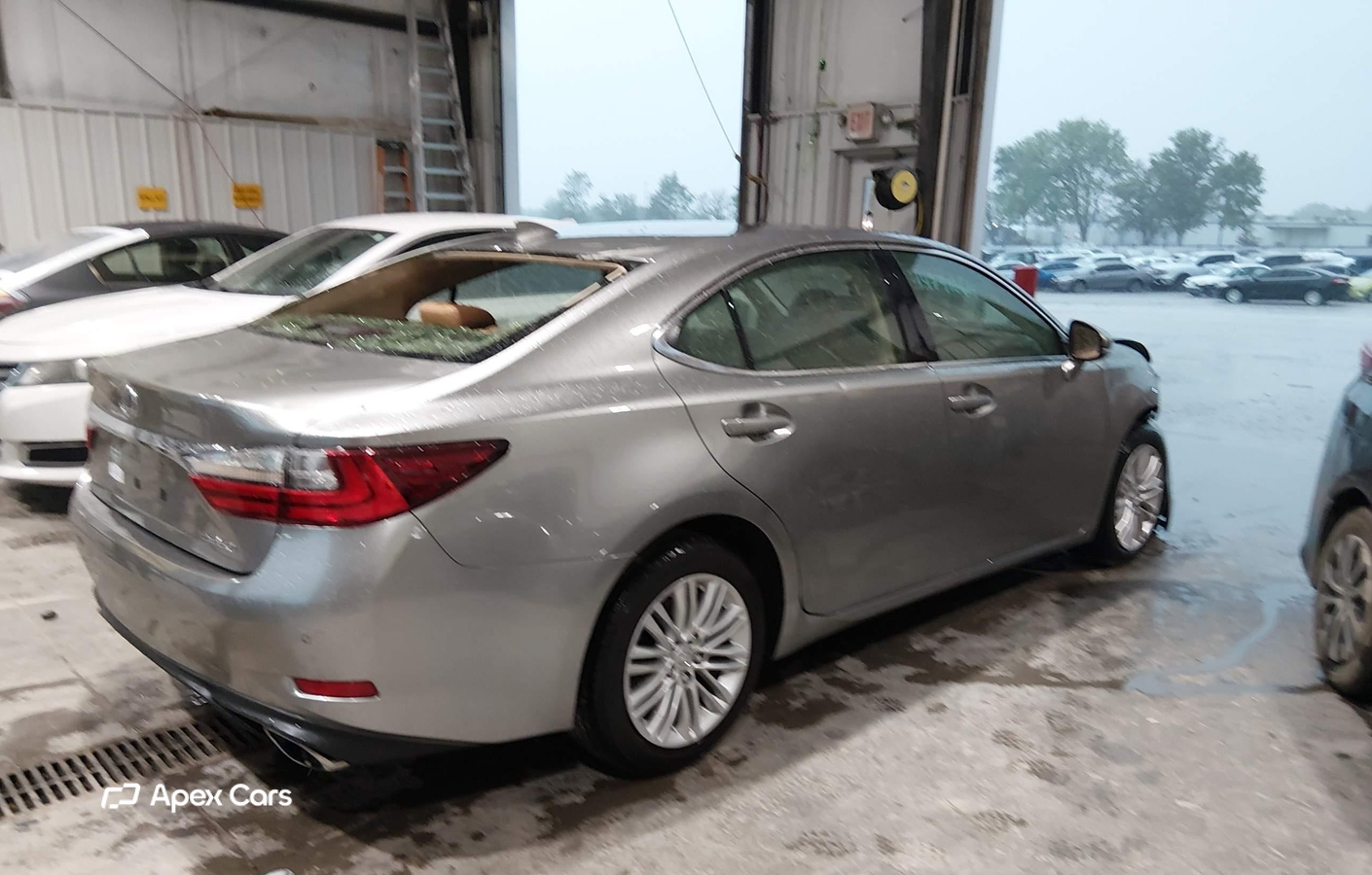 Lexus ES 2016