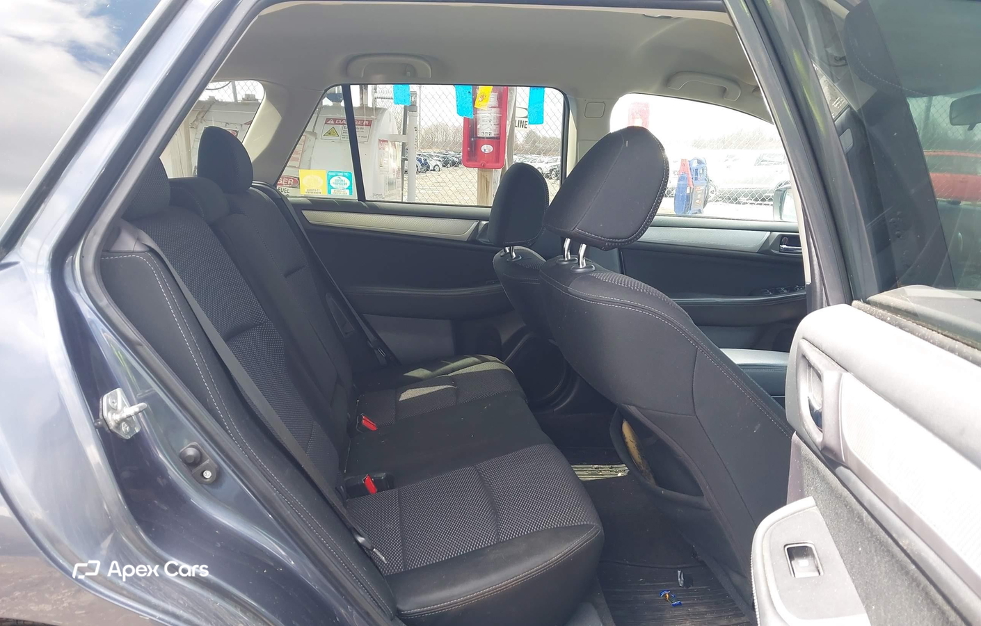 Subaru Outback 2015