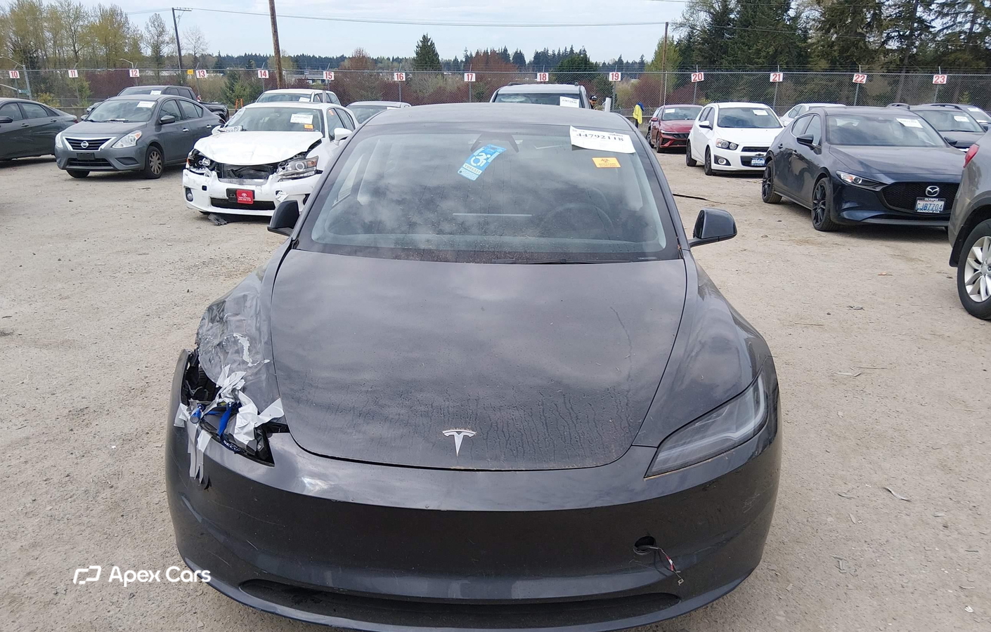 Tesla Model 3 2024