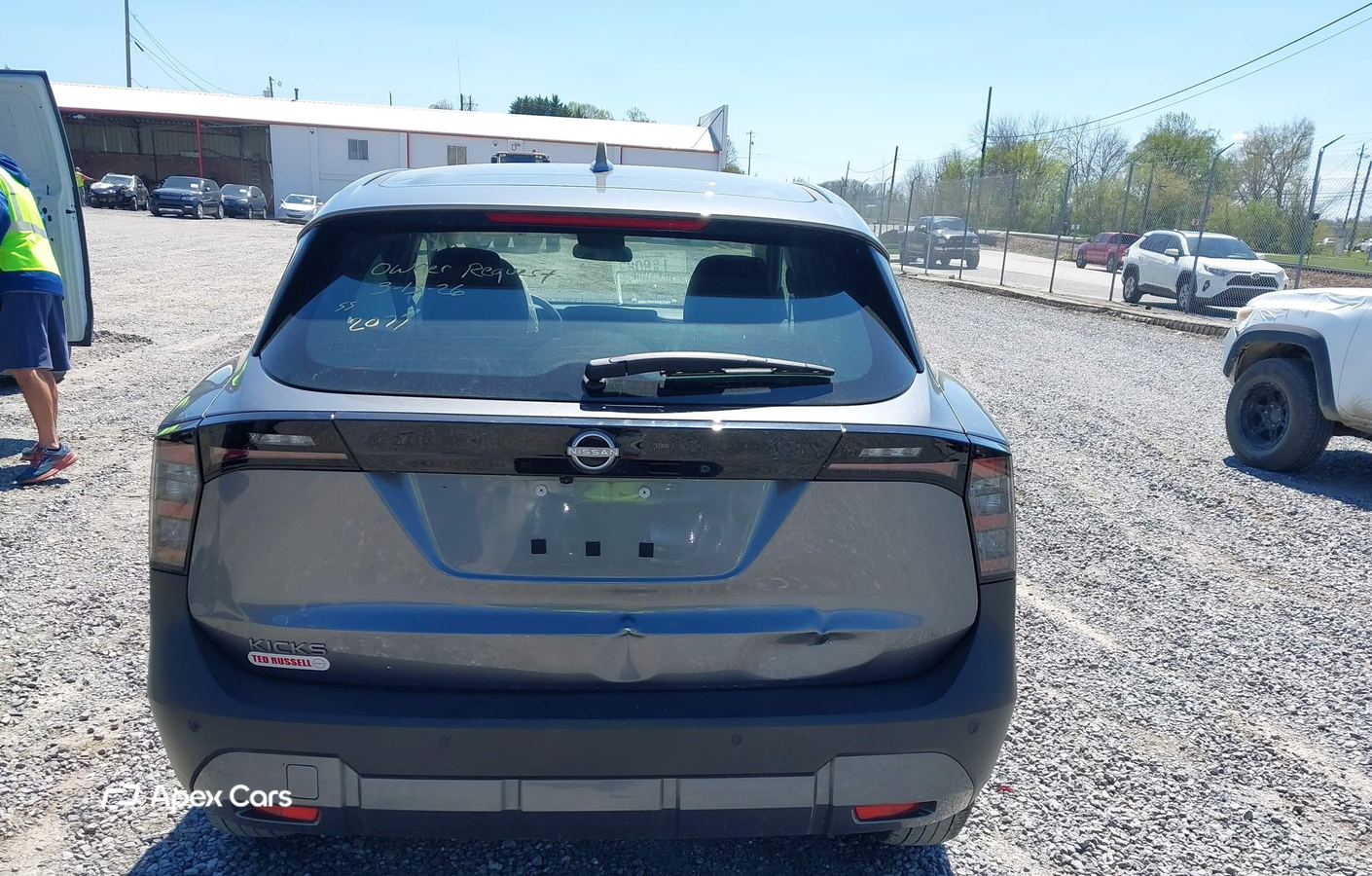 Nissan Kicks 2025