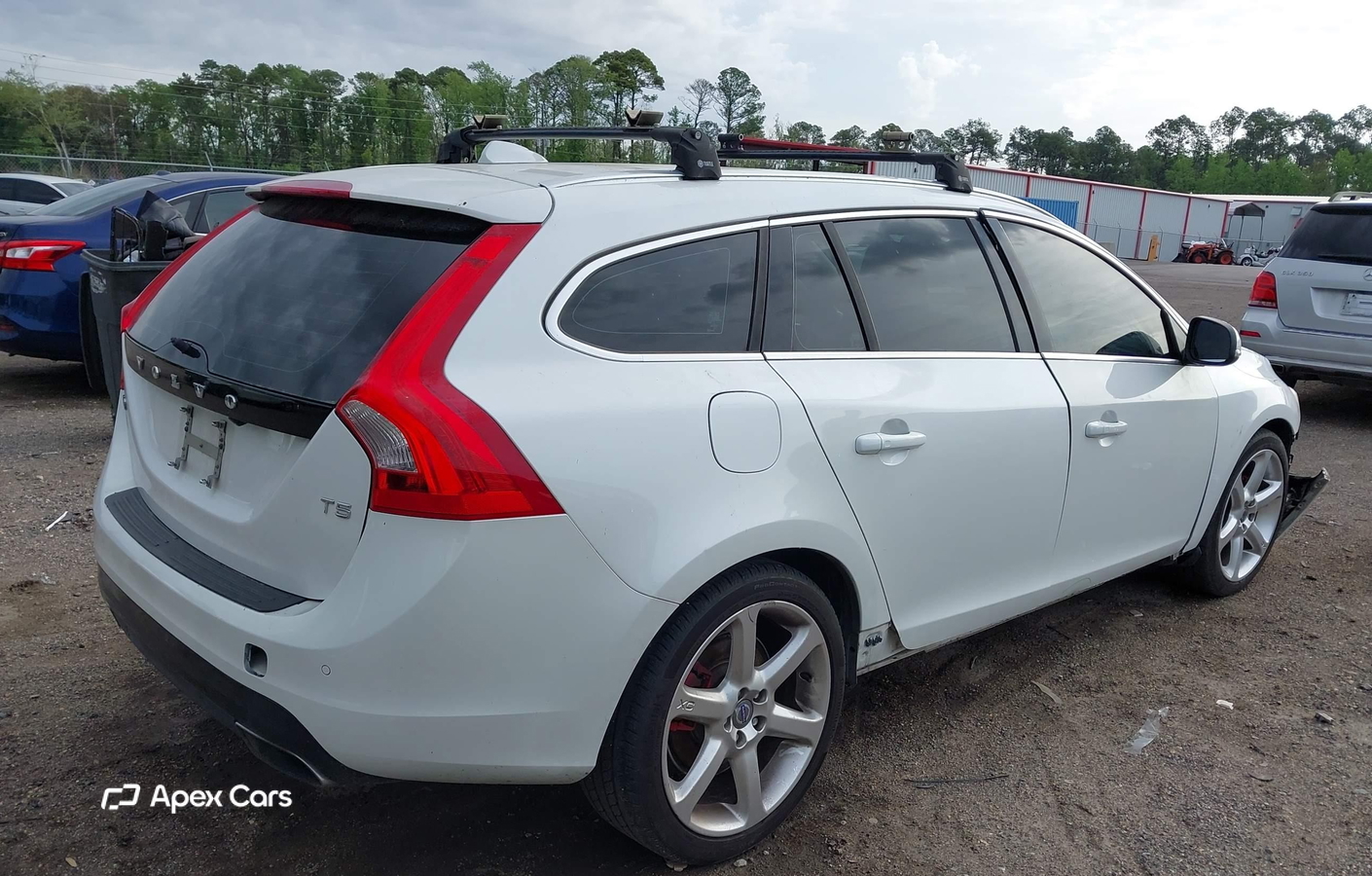 Volvo V60 2015