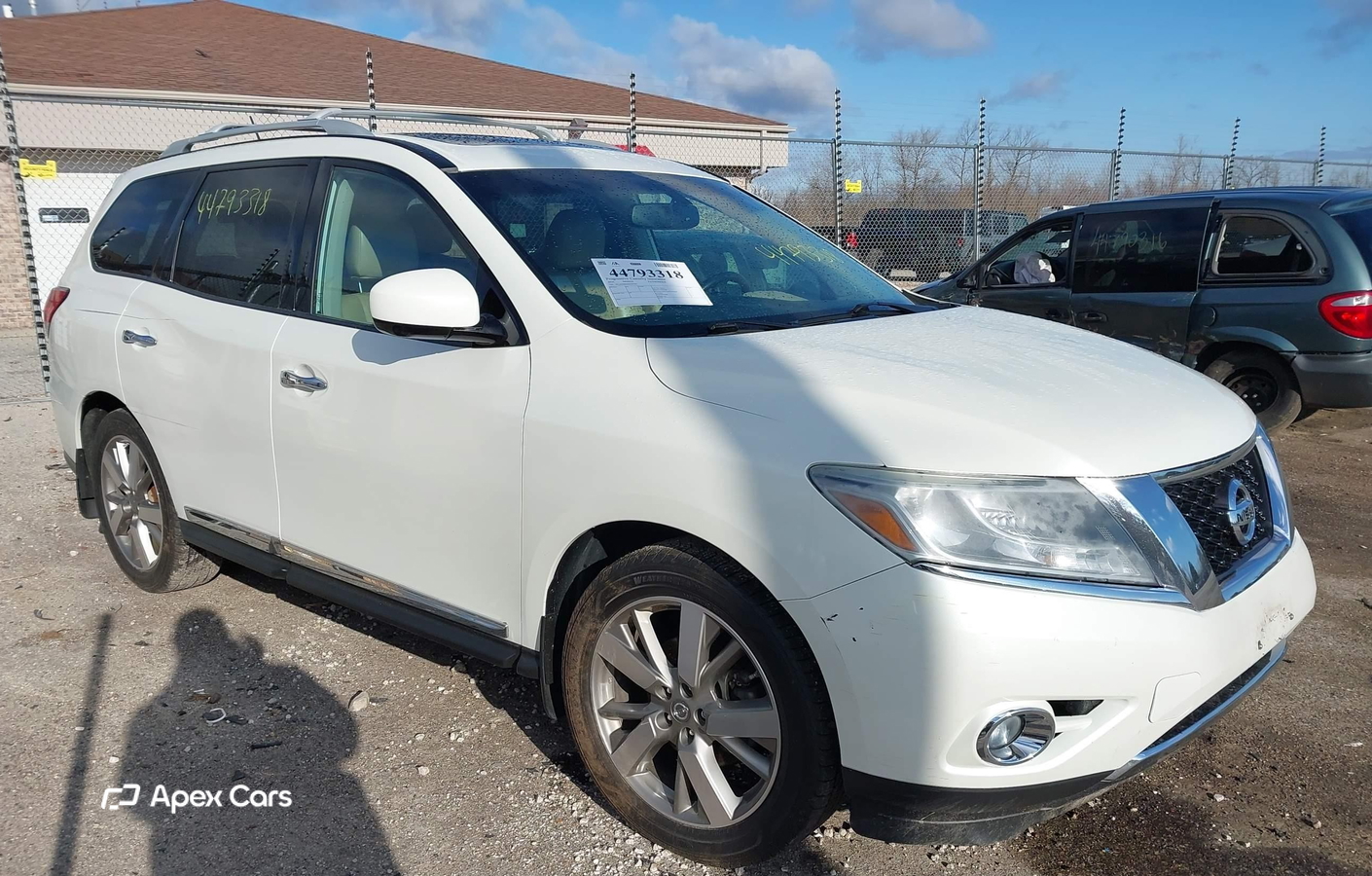 Nissan Pathfinder 2016