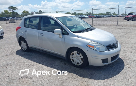 Nissan Versa 2011 - Image 1 of 11