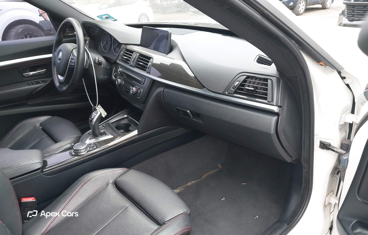 BMW Series 3 2016