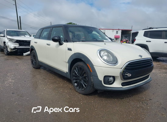 2019 MINI Clubman - Image 1 of 5