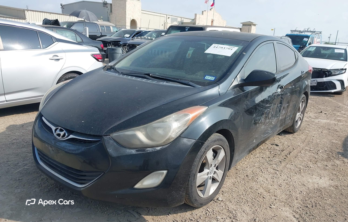Hyundai Elantra 2012