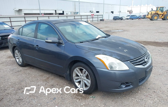 Nissan Altima 2012 - Image 1 of 11