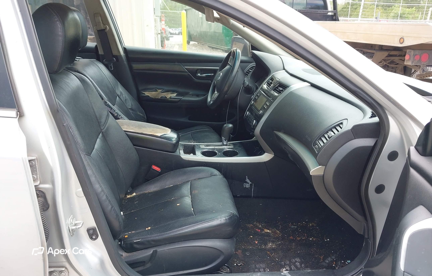 Nissan Altima 2015