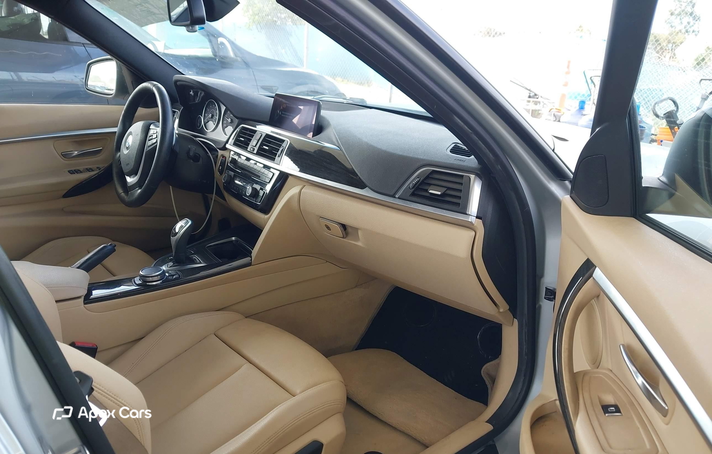BMW Series 3 2016