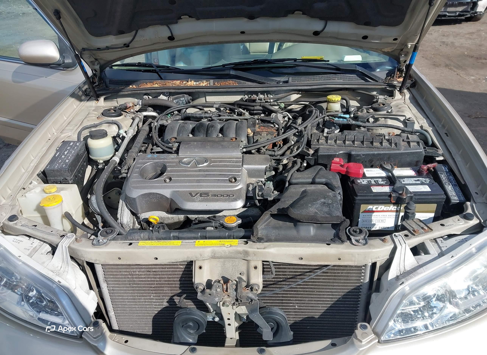 Infiniti I 2000