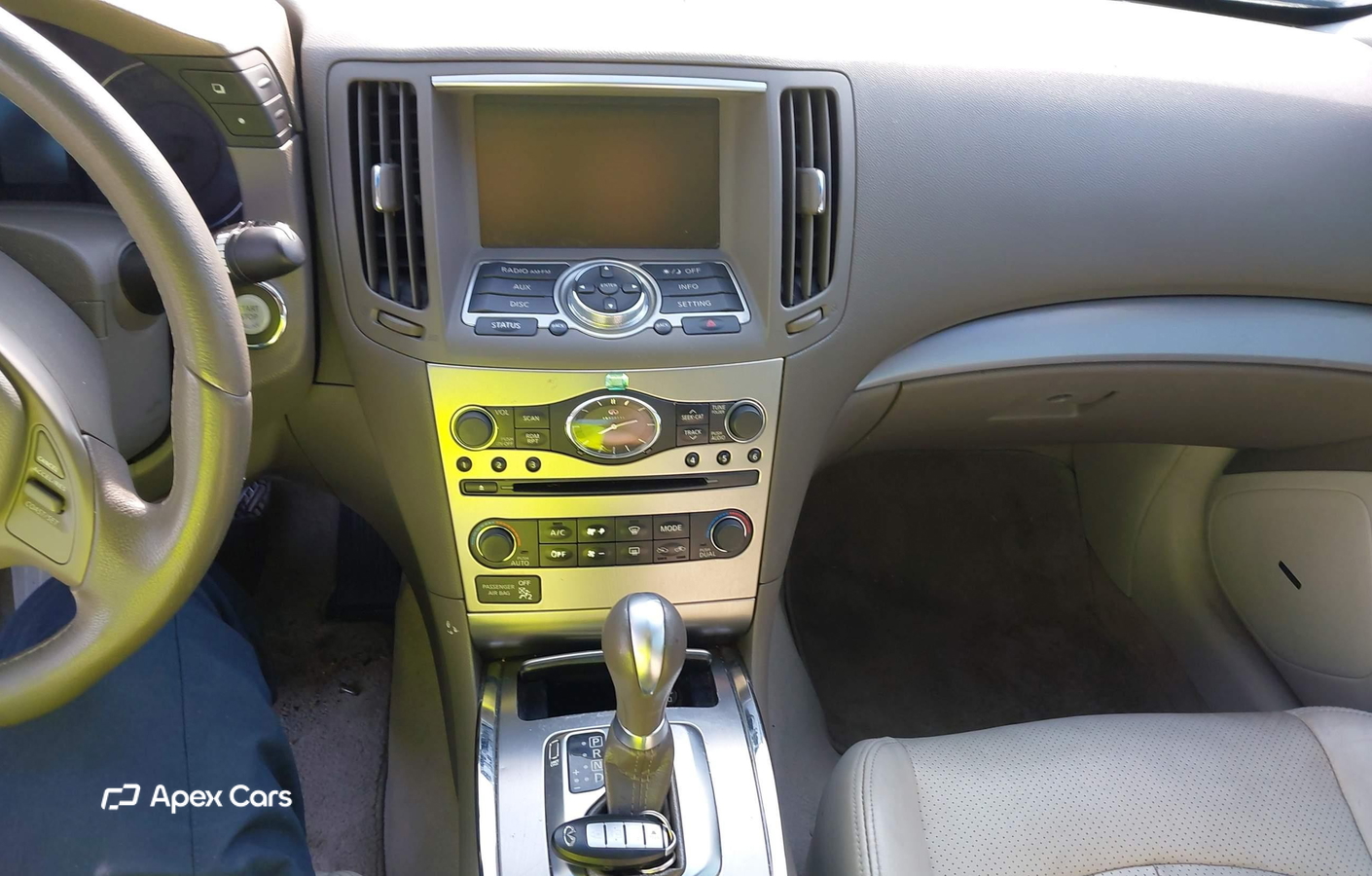 Infiniti G 2012