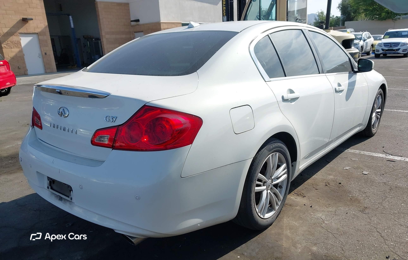 Infiniti G 2012
