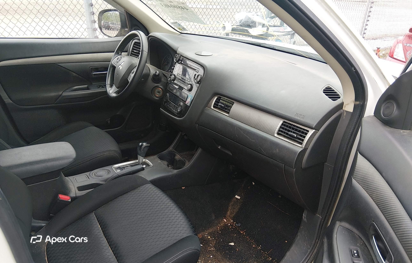 Mitsubishi Outlander 2015