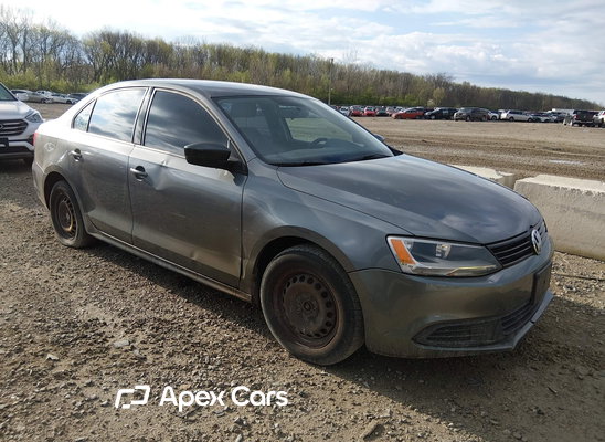 2013 Volkswagen Jetta - Image 1 of 5