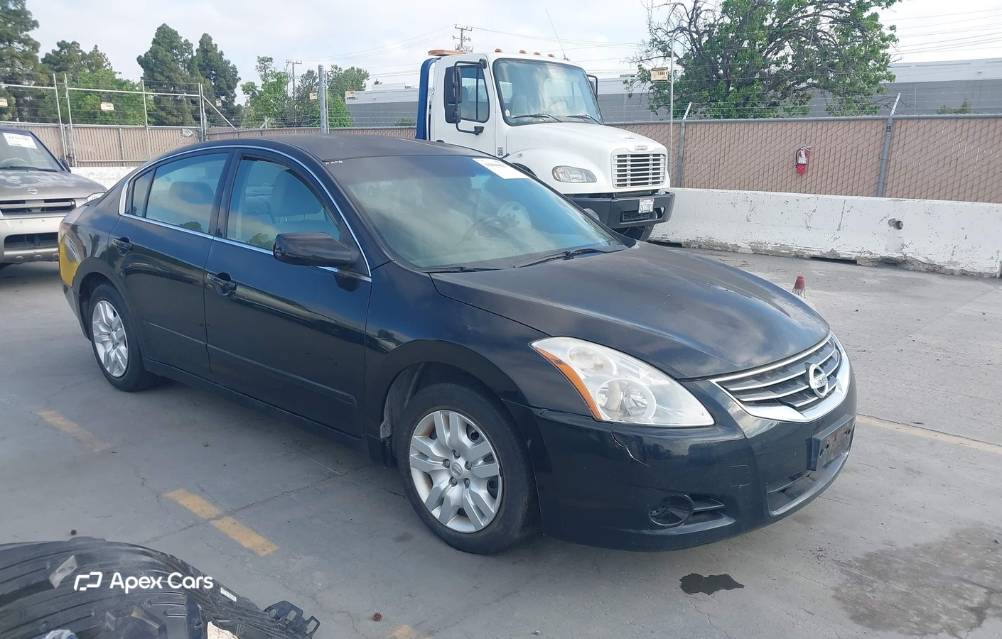Nissan Altima 2012