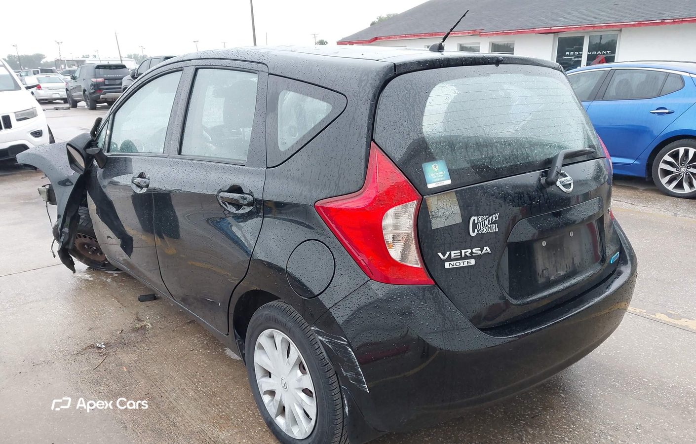 Nissan Versa 2015