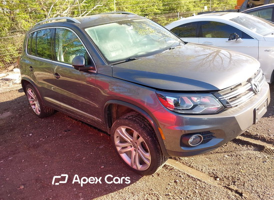 2016 Volkswagen Tiguan - Image 1 of 5