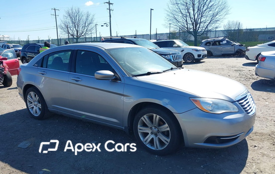 Chrysler 200 2013 - Image 1 of 11