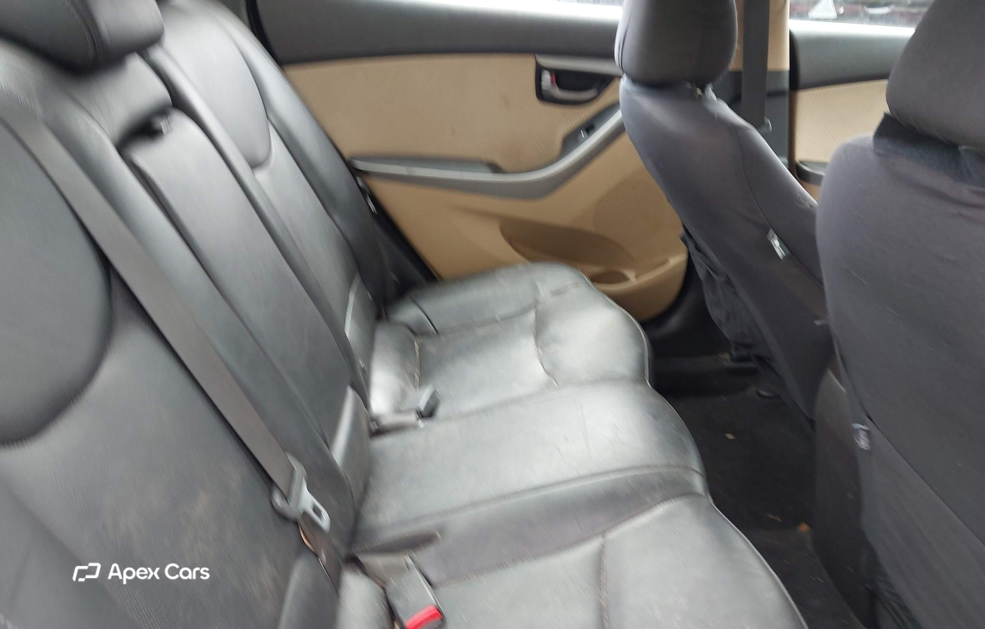 Hyundai Elantra 2012
