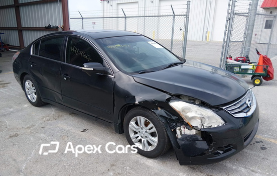 Nissan Altima 2012 - Image 1 of 17