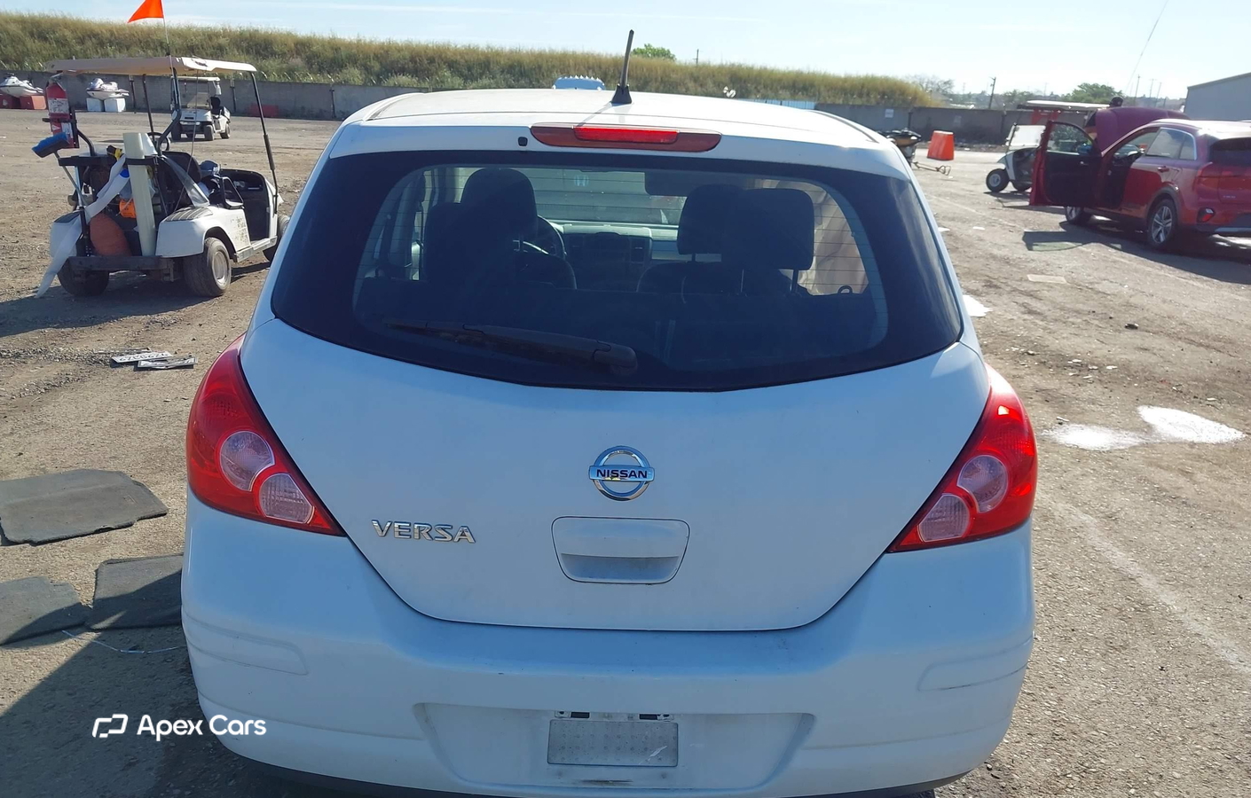 Nissan Versa 2011