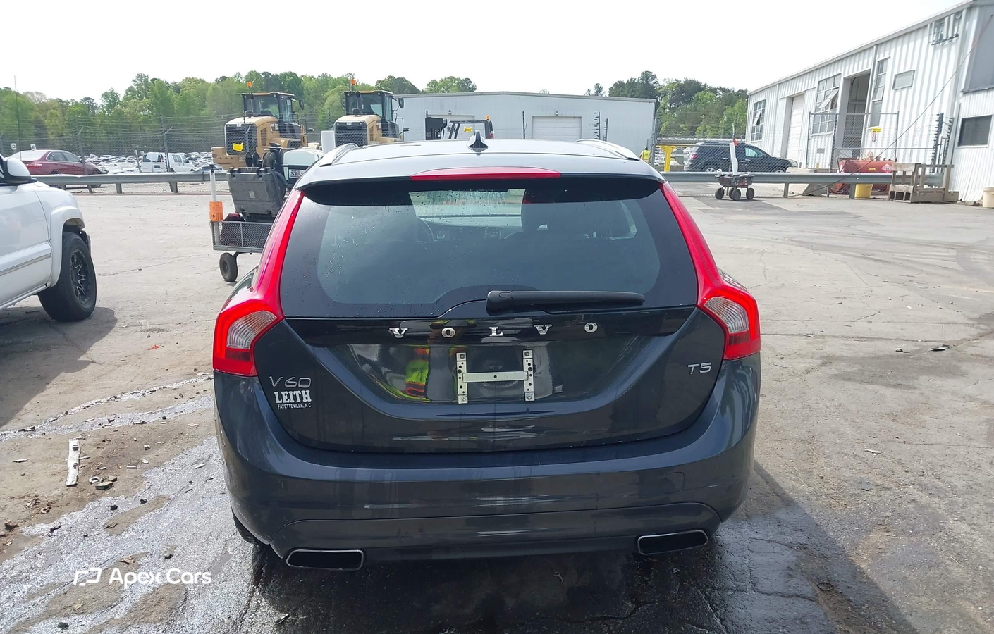 Volvo V60 2015