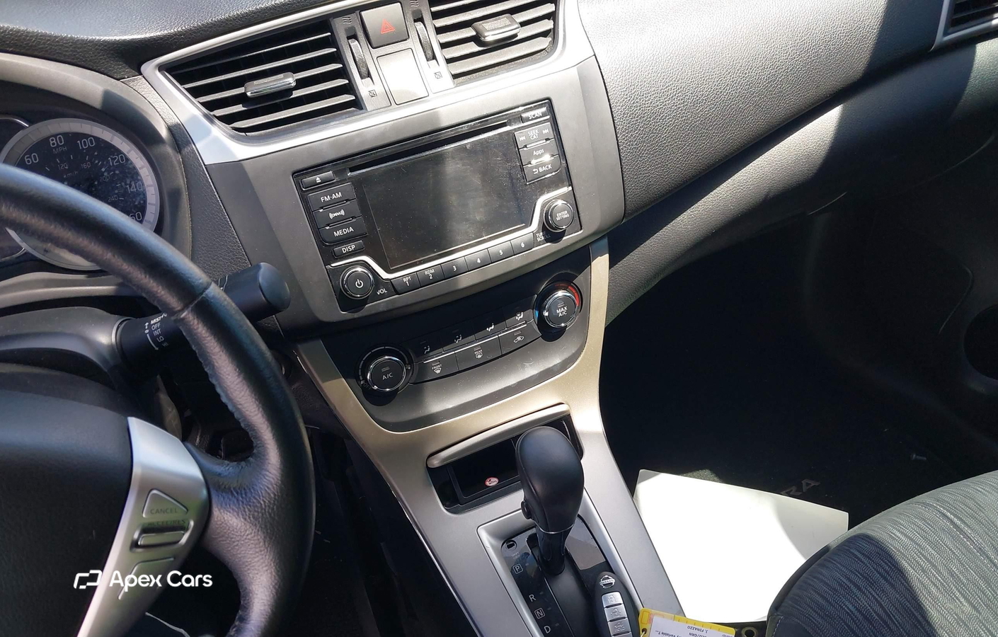 Nissan Sentra 2015