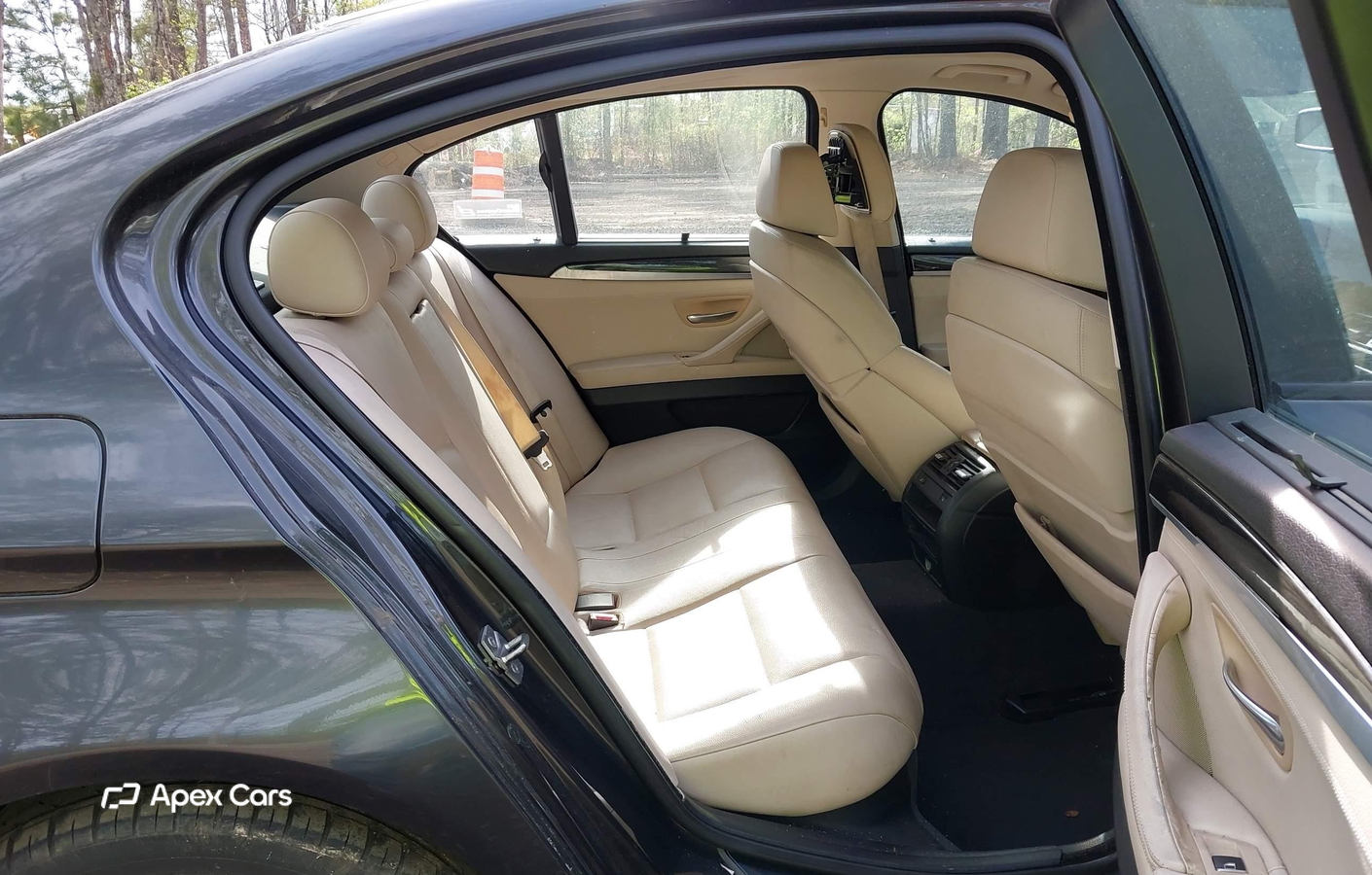 BMW Series 5 2011