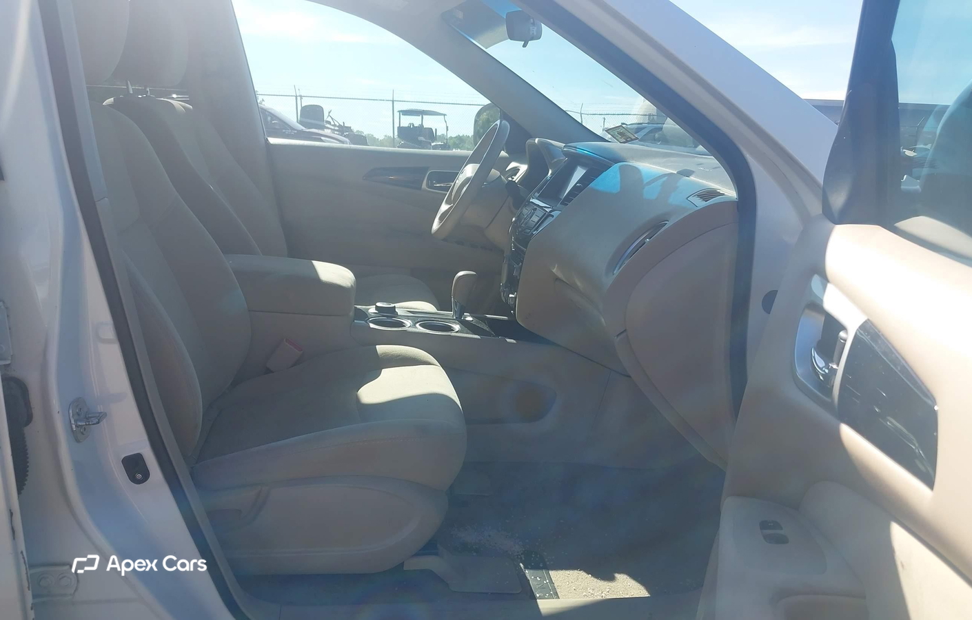 Nissan Pathfinder 2014