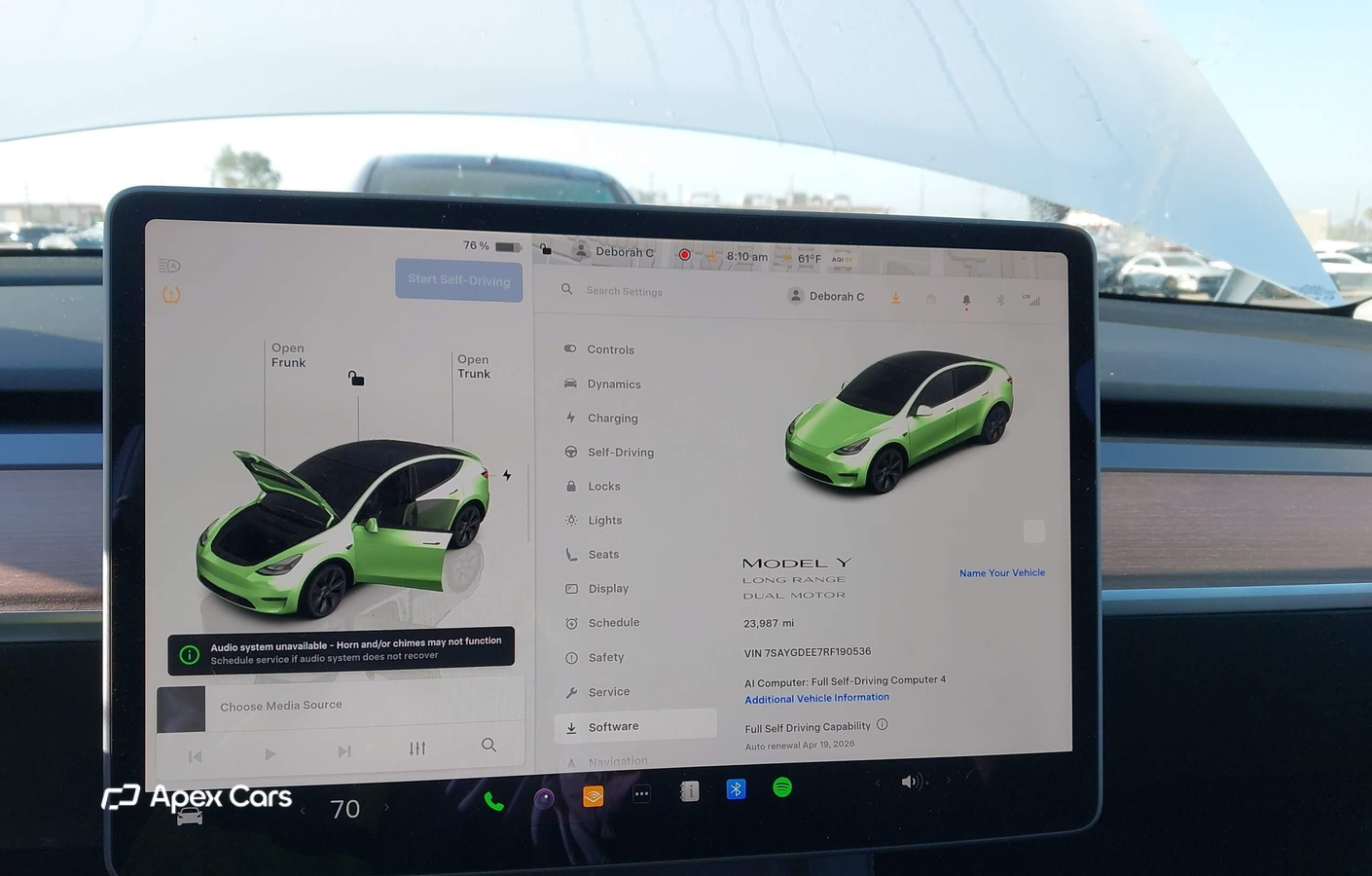 Tesla Model Y 2024