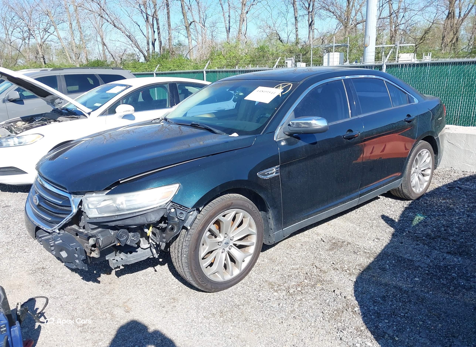 Ford Taurus 2014