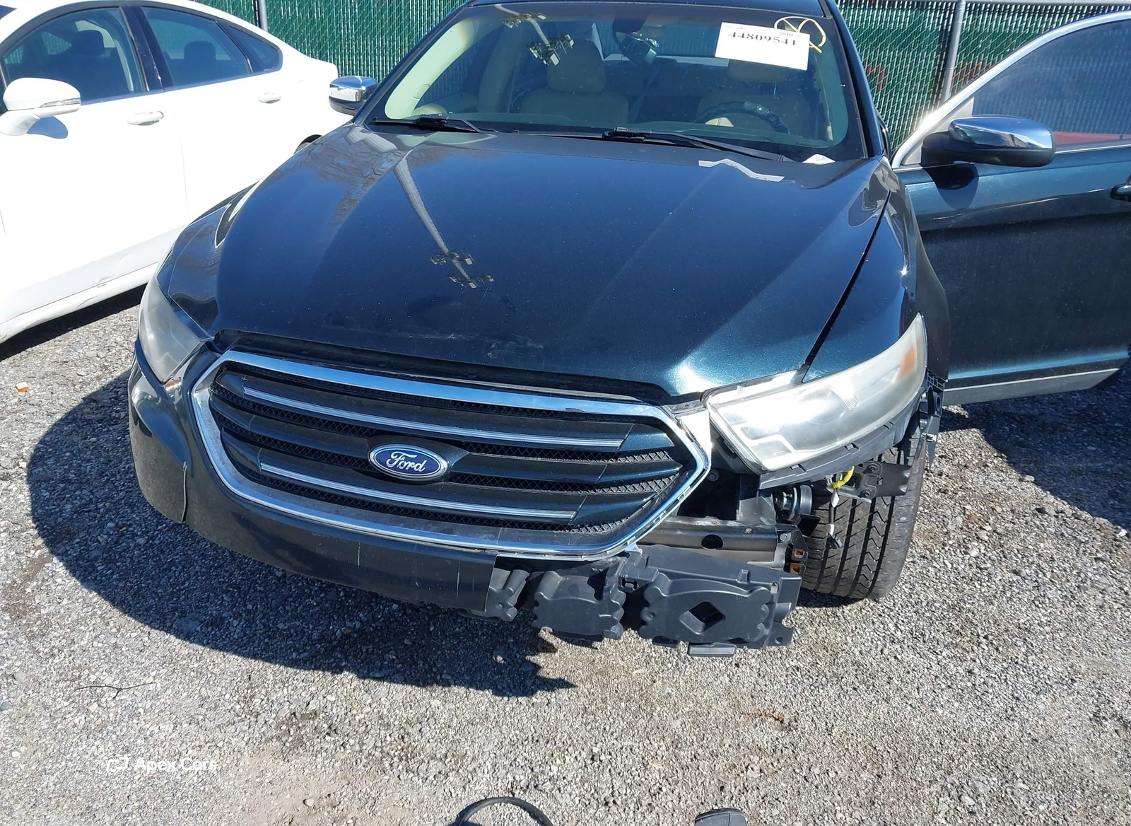 Ford Taurus 2014