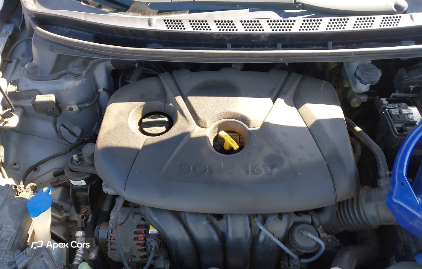 Hyundai Elantra 2012