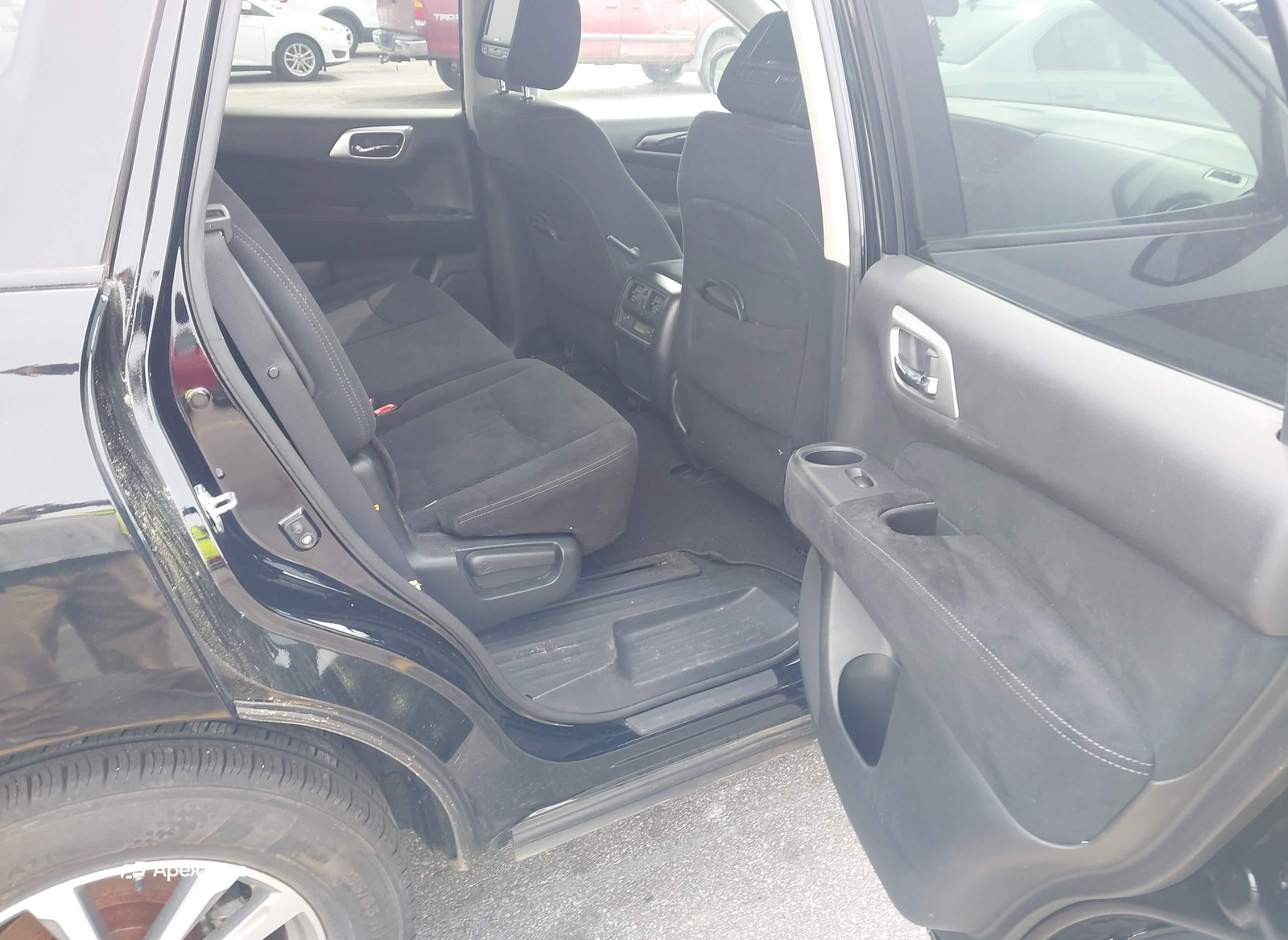 Nissan Pathfinder 2013