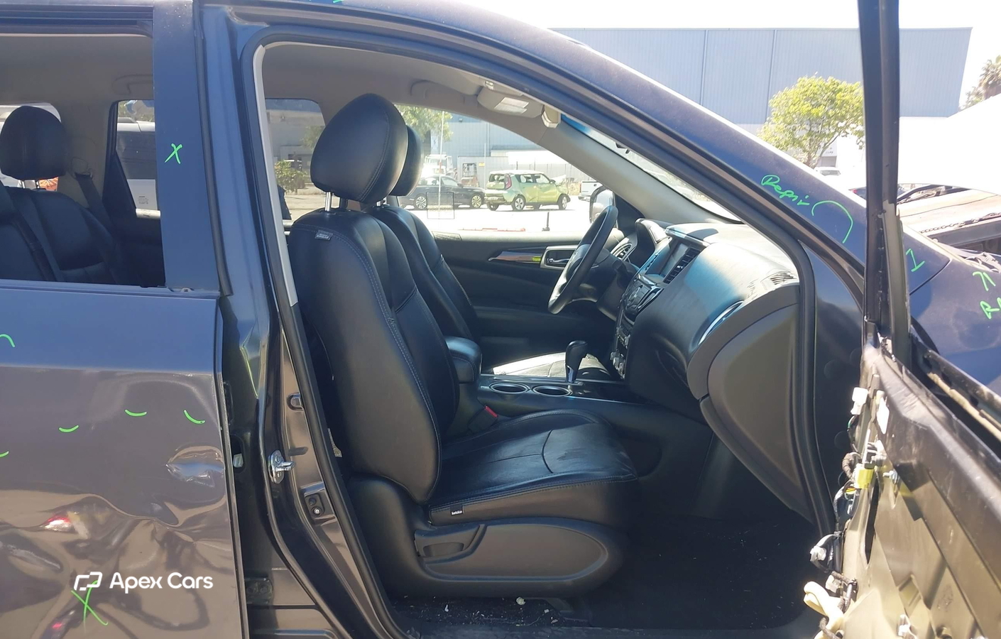 Nissan Pathfinder 2014