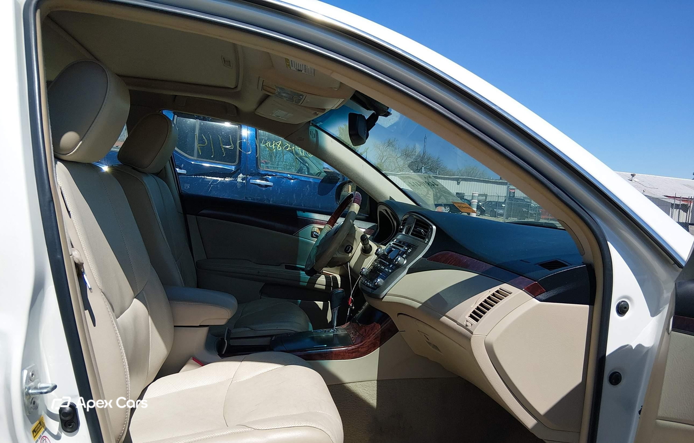 Toyota Avalon 2011