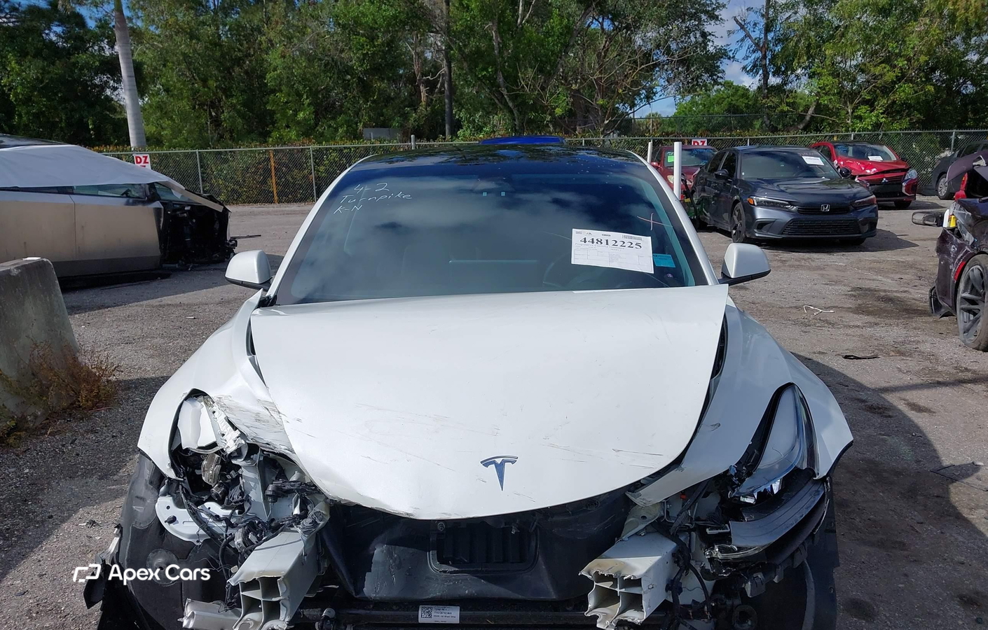 Tesla Model 3 2022