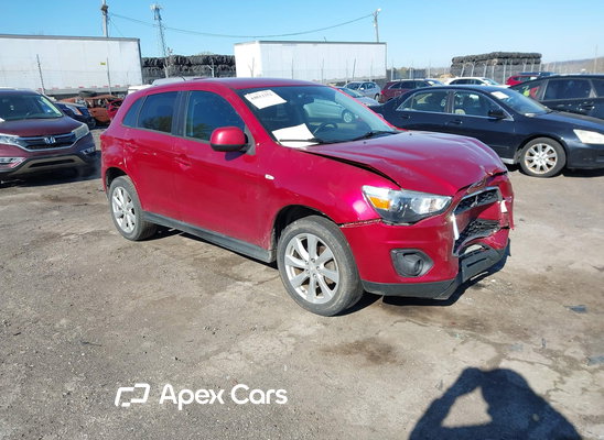 2015 Mitsubishi Outlander - Image 1 of 16