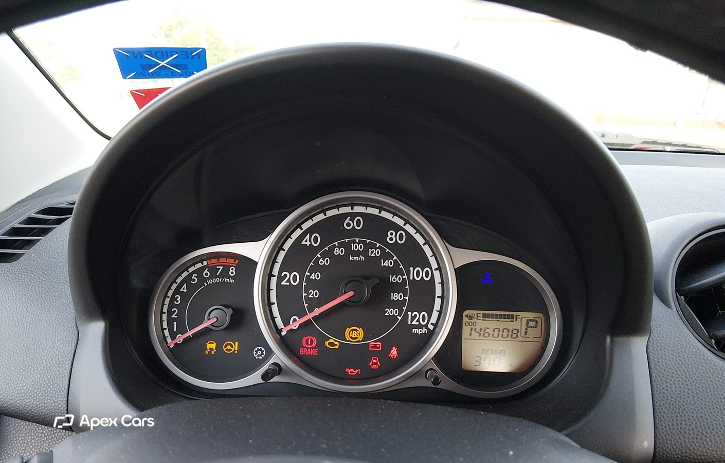 Mazda 2 2013