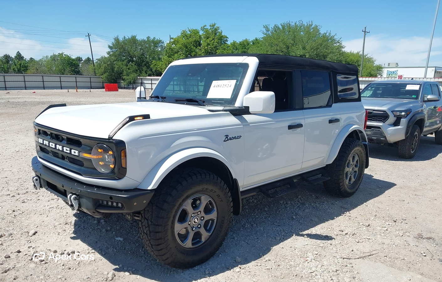 Ford Bronco 2023