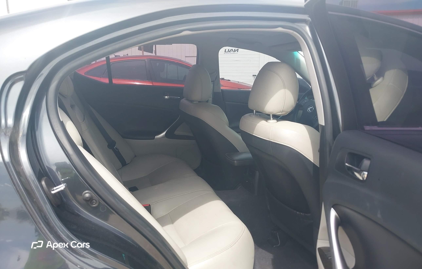 Lexus IS 2010