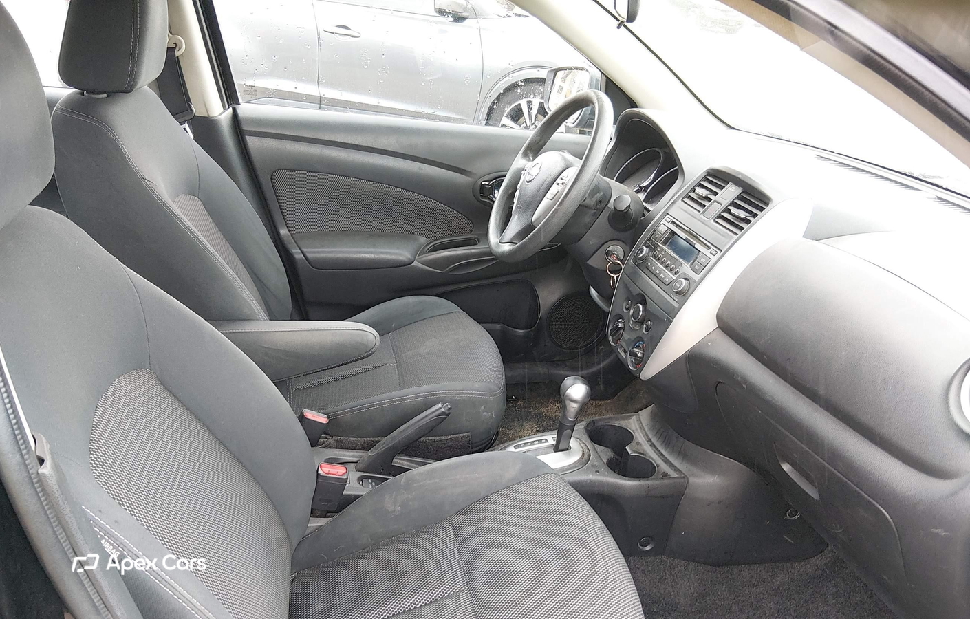 Nissan Versa 2016